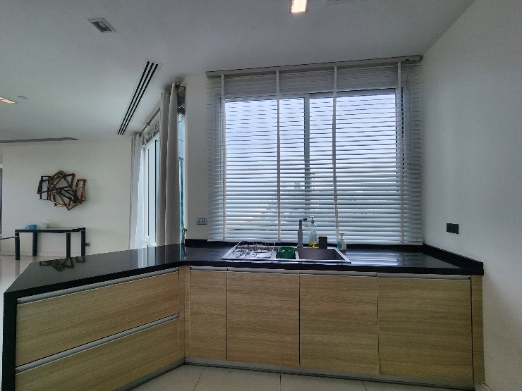 picture Reflection Jomtien – A high-end beachfront condo with breathtaking ocean views
- 14/24