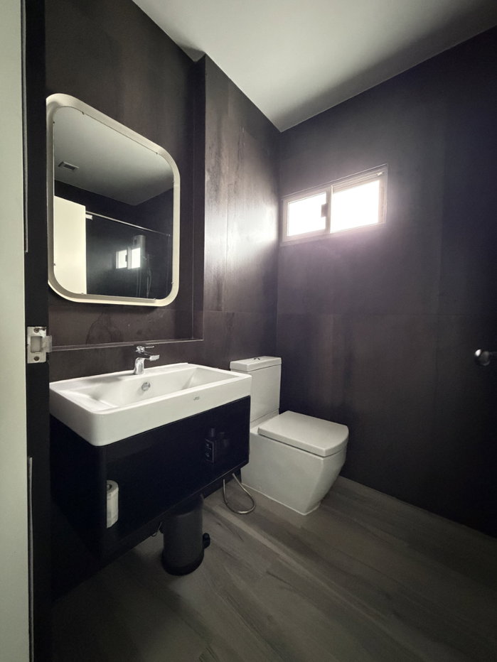 picture For Rent, a 2-Storey Detached House in Perfect Place Rama 9 - Krungthep Kreetha - 27/37