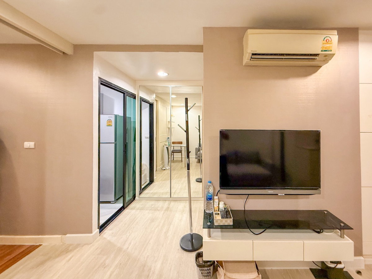 รูป ขายด่วน🔥ซีนิธ เพลซ สุขุมวิท 42 (38 ตร.ม) เพียง 3.8 ล้าน - รูปที่ 3/12