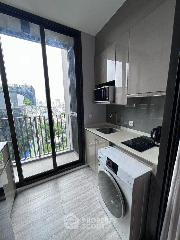 picture Great Value 1-BR At Whizdom Essence Sukhumvit Near BTS Punnawithi (ID 3104477) - 7/8