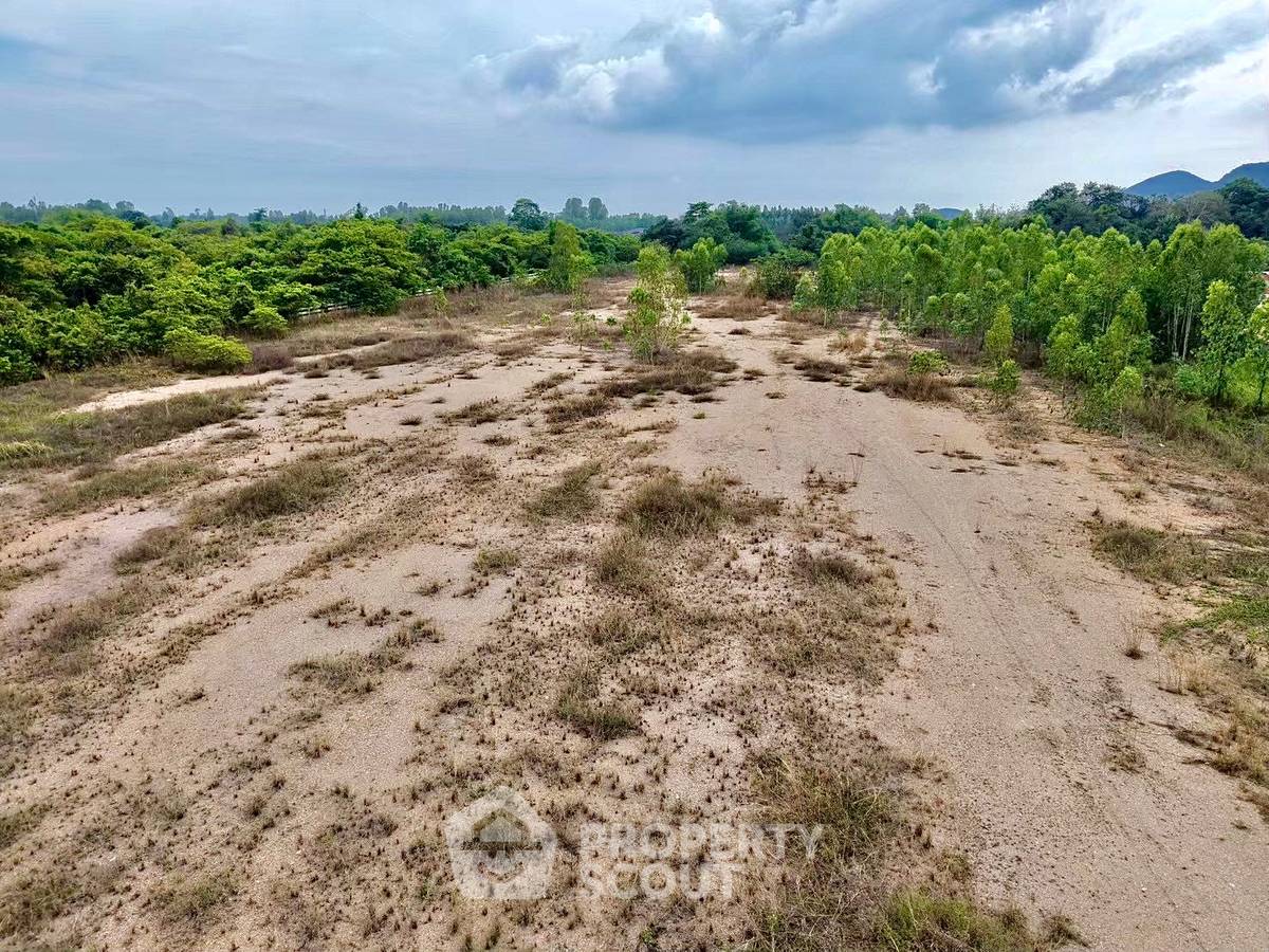 picture Land For Sale In Phlu Ta Luang, Sattahip, Chon Buri (ID 3168399) - 1/3