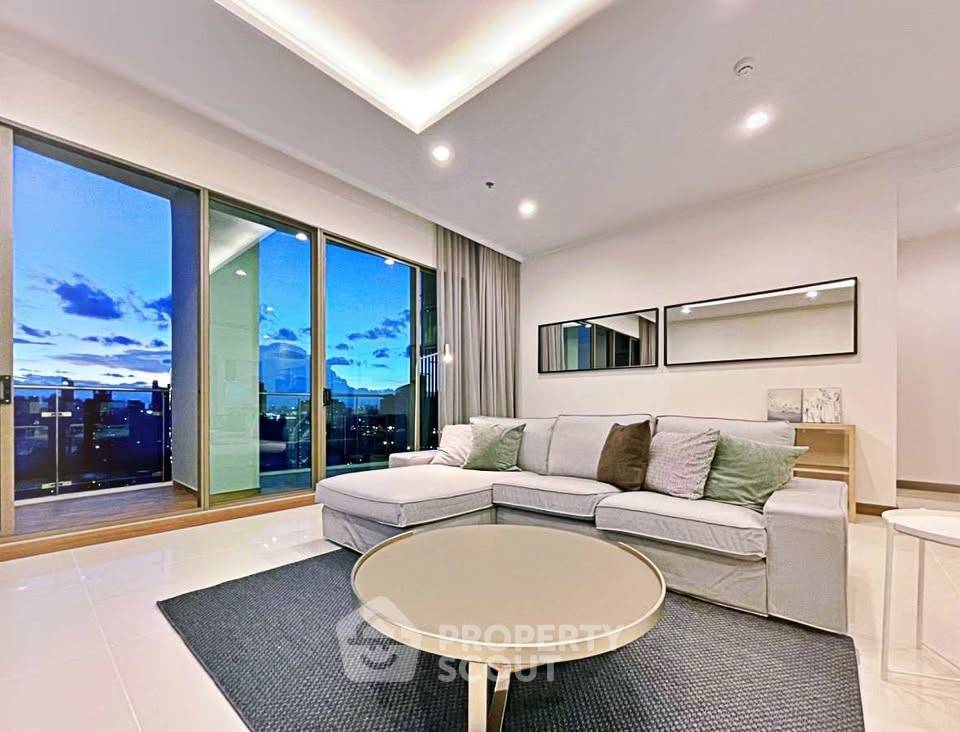 picture 28th-Floor 3-BR At Supalai Oriental Sukhumvit 39, MRT Phetchaburi (ID 3179937) - 2/16