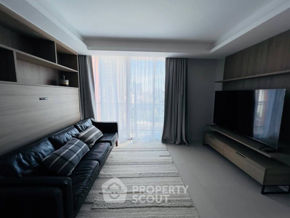 picture 15th-Floor 2-BR At Circle Sukhumvit 31 Near MRT Sukhumvit (ID 3174727) - 4/14