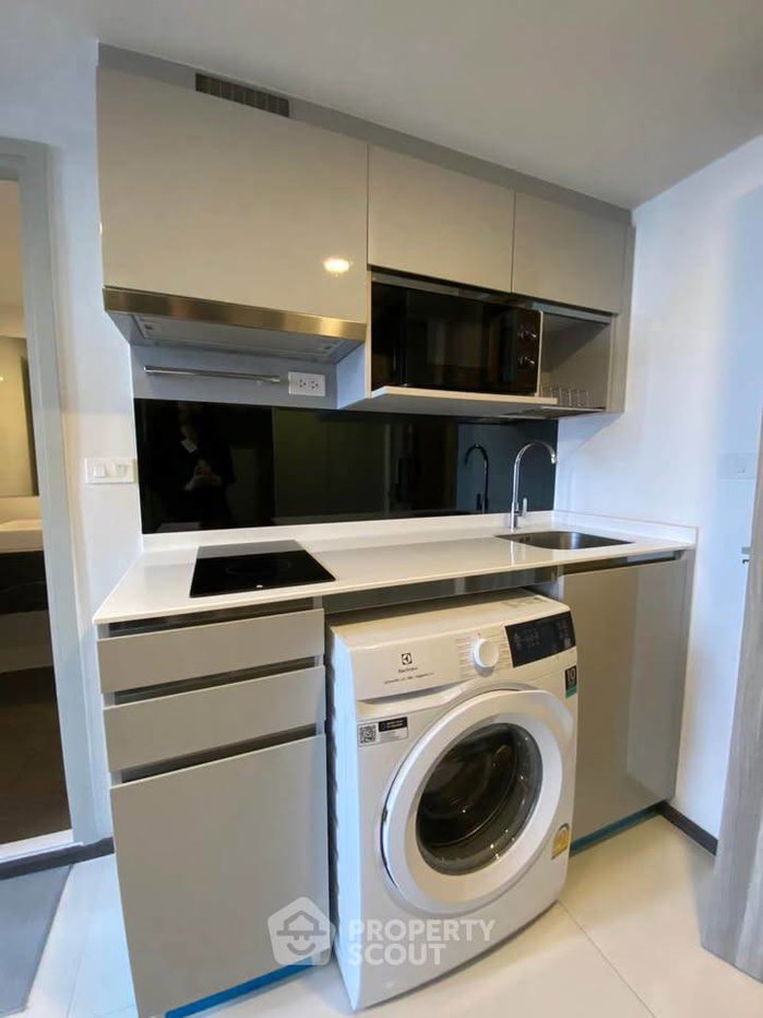 picture 31st-Floor 1-BR Knightsbridge Space Ratchayothin Near BTS Ratchayothin (ID 3174999) - 12/13
