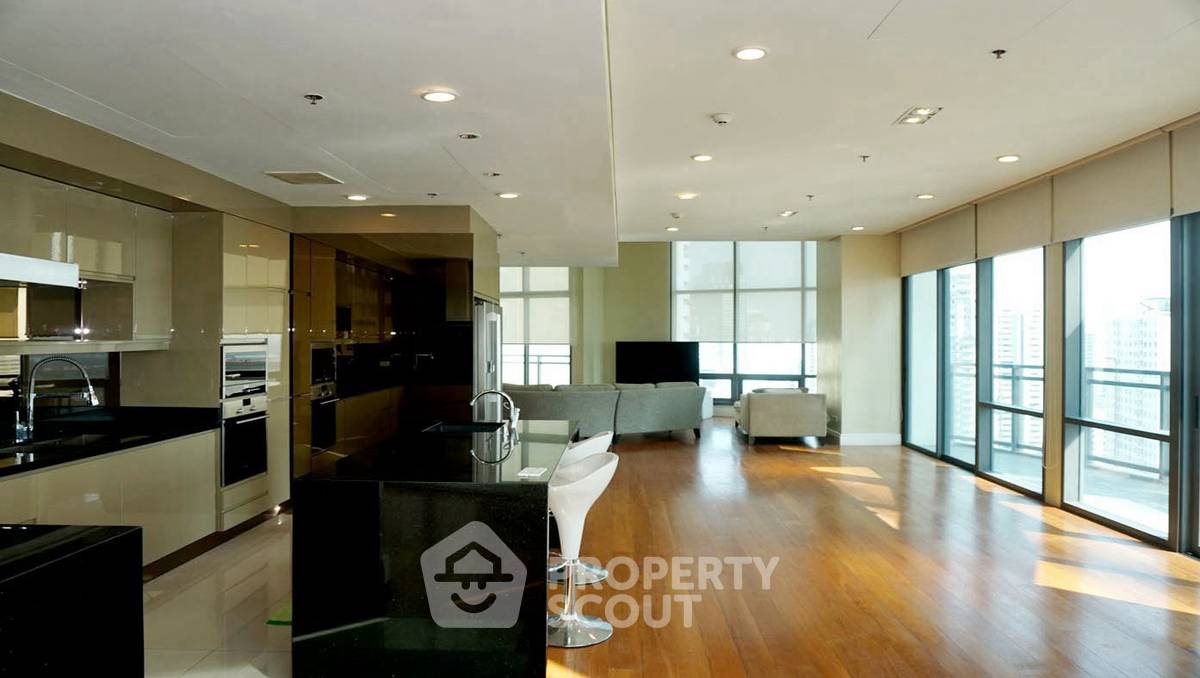 รูป คอนโด 6 ห้องนอน 365 ตารางเมตร ชั้น 23 Bright Sukhumvit 24 BTS พร้อมพงษ์ (ID 3177351) - รูปที่ 2/9