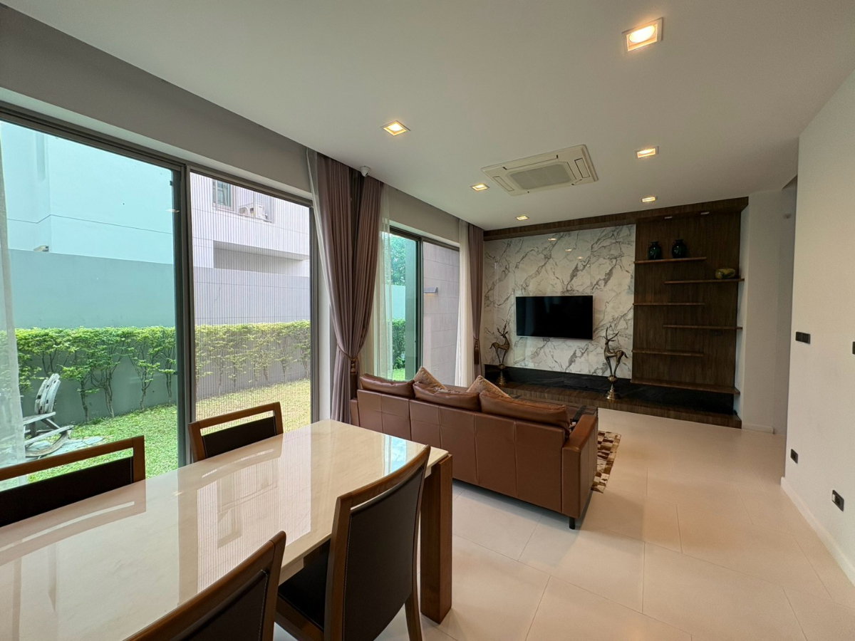 picture Modern Luxury Living in Prime Location! Private Nirvana Residence North-East - 1/35