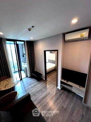 Condos for rent : 1-BR Condo Whizdom Essence Sukhumvit Near BTS Punnawithi (ID 3104477)