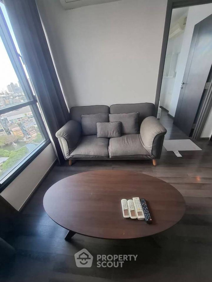 picture 20th-Floor 2-BR Condo At The Base Park West Near BTS On Nut (ID 3179969) - 2/12