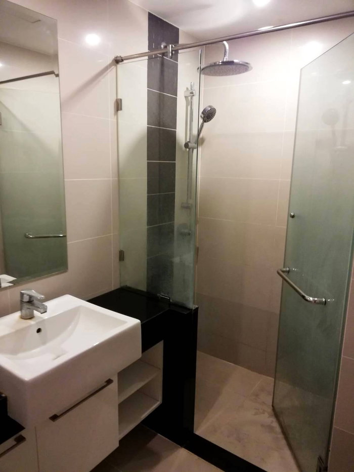 picture Ready to move 1 bed 1 bath condo for rent Supalai Lite Sathorn - Charoenrat - 9/10