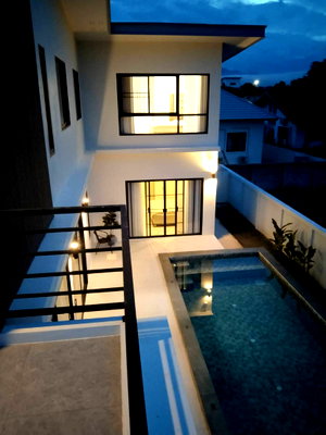 บ้านเดี่ยว รพ.เทพปัญญา : ขาย Private Pool Villa สร้างใหม่ นอกโครงการ พิกัดสันทราย เชียงใหม่ ใกล้เซ็นทรัลเฟสติวัล (H568) T.0946511456