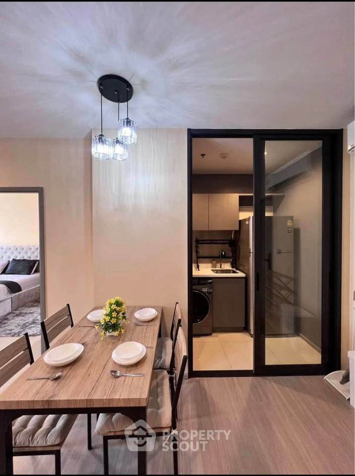 picture 15th-Floor 2-BR Life Asoke Hype Near ARL Makkasan (ID 3180054) - 3/15