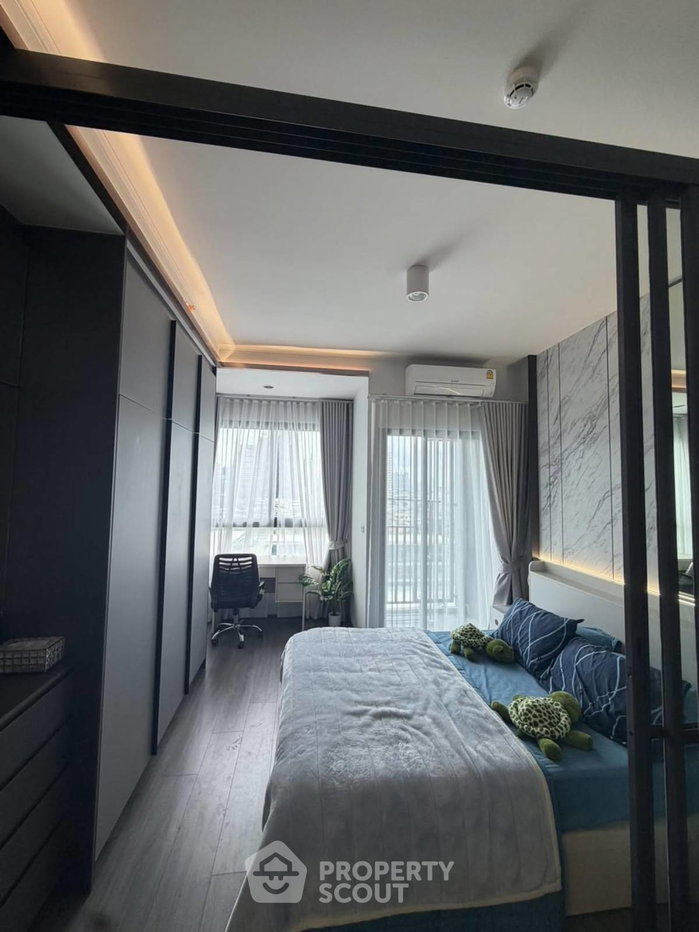 picture 200m To BTS Phra Khanong | 1-BR At KnightsBridge Space Sukhumvit-Rama4 (ID 3179399) - 2/6
