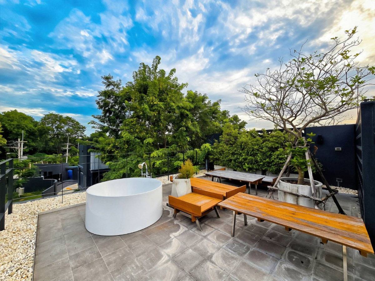 รูป คอนโดมิเนียมหรู 📍ทำเลดี ใจกลางศรีราชา Penthouse Condominium for Sale in Si Racha 🎊 - รูปที่ 6/23
