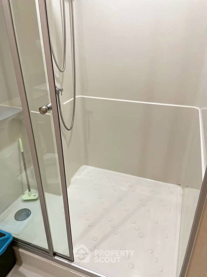picture 305 Sqm 1-BR At Skyline Rattanathibet Near MRT Yaek Nonthaburi (ID 3177408) - 6/29