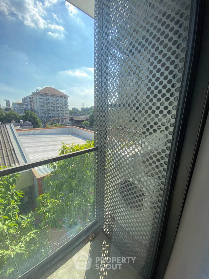 picture 1-BR Condo At 168 Sukhumvit 36 Near BTS Thong Lor (ID 3177427) - 8/17