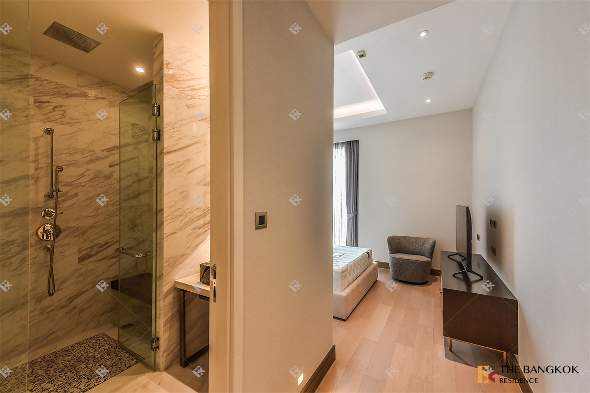 picture Ultimate Luxury Lifestyle with Convenience The Residences At Mandarin Oriental Bangkok - 4/10