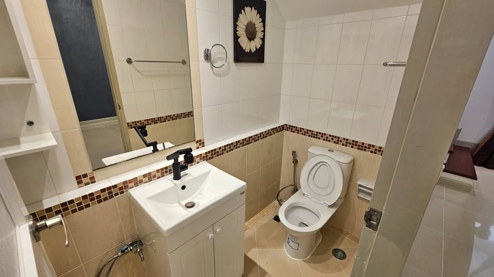 รูป 🔥 ขายทาวน์โฮม 3 ชั้น 🏡 บ้านกลางเมือง เออบาเนี่ยน สุขุมวิท 113 | Baan Klang Muang Urbanion Sukhumvit 113 - รูปที่ 16/23