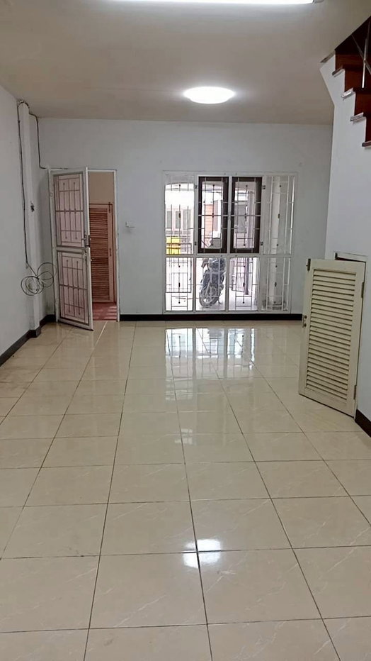 รูป 🏡✨ให้เช่า ทาวน์เฮาส์ 2 ชั้น หมู่บ้านอู่ทองเพลส 5 คูคต – ลำลูกกา ปทุมธานี ทำเลดี เดินทางสะดวก เข้าออกได้หลายเส้นทาง - รูปที่ 17/18