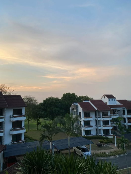 picture Condo home for Sale - Golf View Condo Home - Sriracha, Lamchabang, Chonburi - 11/11