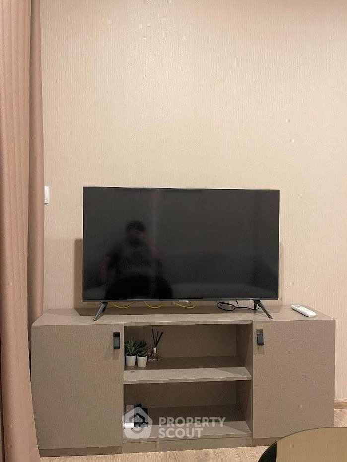 picture 22nd-Floor 1-BR Oka Haus Sukhumvit 36 Near BTS Thong Lor (ID 3179849) - 3/6