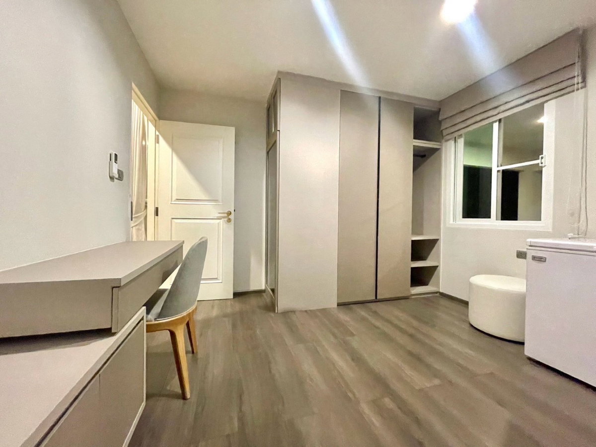 รูป 🏡✨ ให้เช่าบ้านเดี่ยว มัณฑนา อ่อนนุช–วงแหวน 5 บ้านสวย Built-in ทั้งหลัง พื้นที่ลงตัว บรรยากาศโครงการร่มรื่น - รูปที่ 8/18