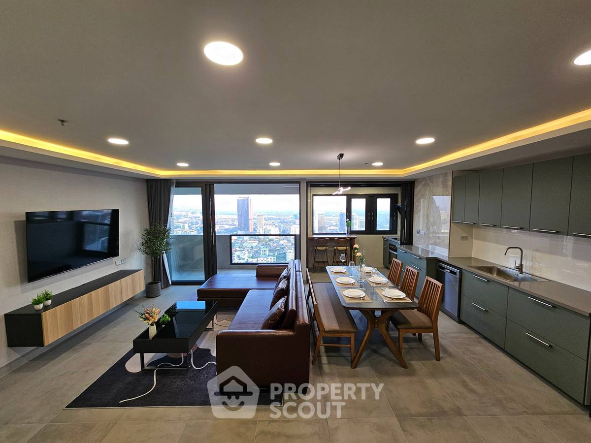picture 38th-Floor 3-BR The Waterford Diamond Tower BTS Phrom Phong (ID 3171759) - 3/37