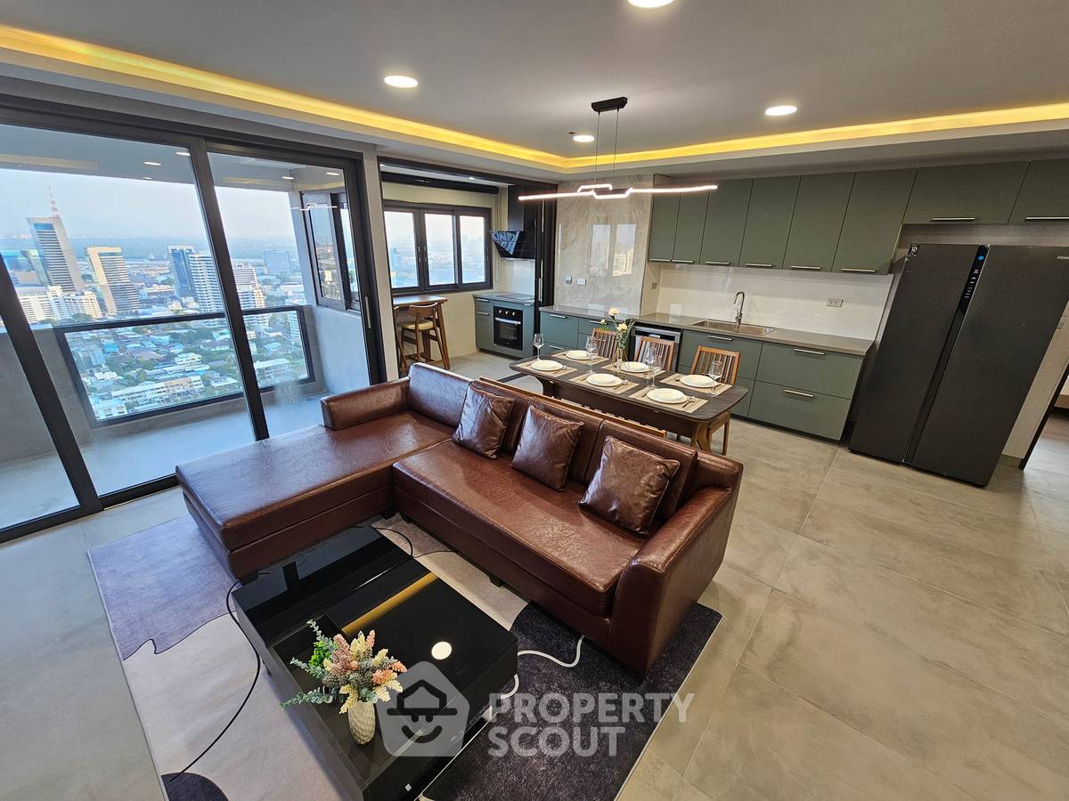 picture 38th-Floor 3-BR The Waterford Diamond Tower BTS Phrom Phong (ID 3171759) - 8/37