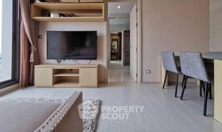 picture 200m To BTS Ekkamai | 2-BR Rhythm Sukhumvit 42 (ID 3178528) - 4/10