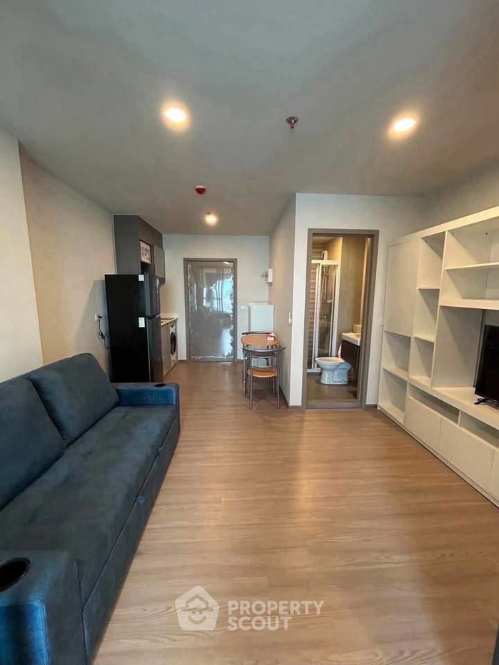 picture 29th-Floor 1-BR Condo At Aspire Sukhumvit-Rama 4 Near BTS Phra Khanong (ID 3179216) - 4/10