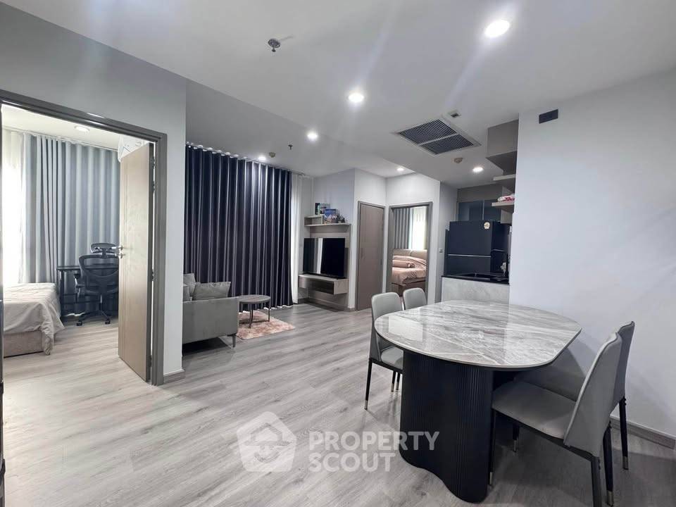 รูป ใกล้ BTS Wongwian Yai เพียง 200 ม. | 2 ห้องนอน Teal Sathorn-Taksin (ID 3050974) - รูปที่ 3/8
