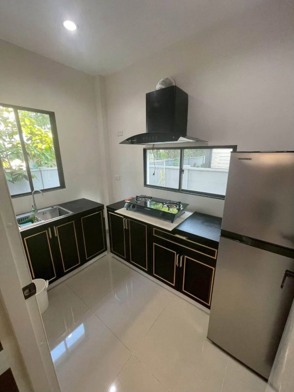 รูป 🏡✨ ปล่อยเช่า ทาวน์โฮม AP Pleno ติวานนท์ 3 ห้องนอน 3 ห้องน้ำ บ้านสวย พร้อมเข้าอยู่ | เฟอร์นิเจอร์ครบ | ใกล้สวนอุตสาหกรรมบางกะดี | เดินทางสะดวก - รูปที่ 5/10