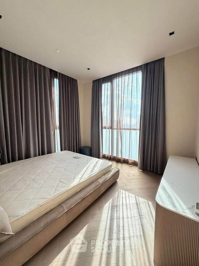 picture 4-BR Condo At The Reserve Sathorn Near BTS Sala Daeng (ID 3144708) - 6/10