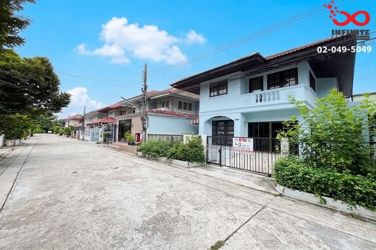 ขายบ้านเดี่ยว 3 ห้องนอน 250 ตร.ม. 40 ตร.ว. เขตพระโขนง