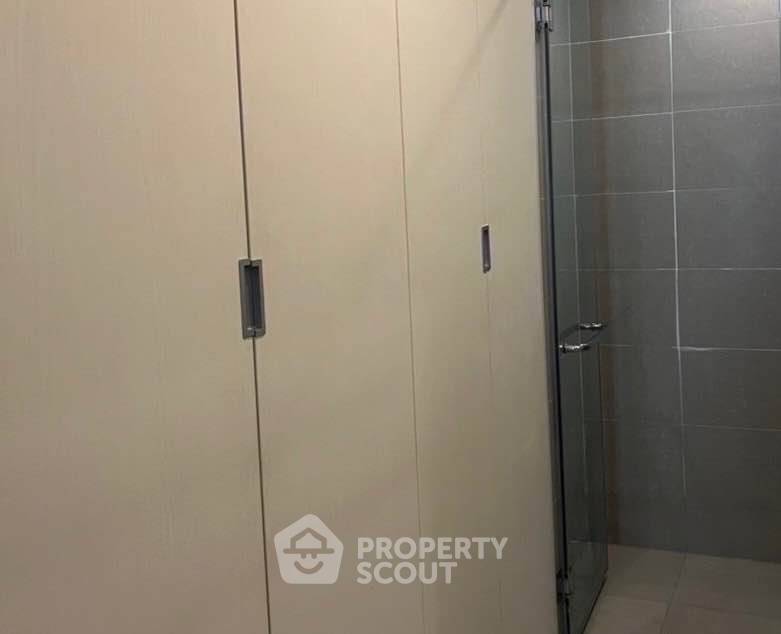 รูป ใกล้ BTS เพลินจิต 100 ม. | คอนโด 1 ห้องนอน Noble Ploenchit (ID 3180052) - รูปที่ 15/17