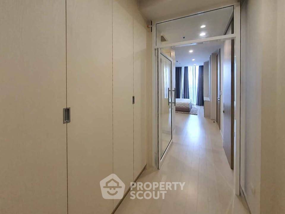รูป ใกล้ BTS เพลินจิต เพียง 100 ม. | คอนโด 2 ห้องนอน Noble Ploenchit (ID 3177833) - รูปที่ 9/9