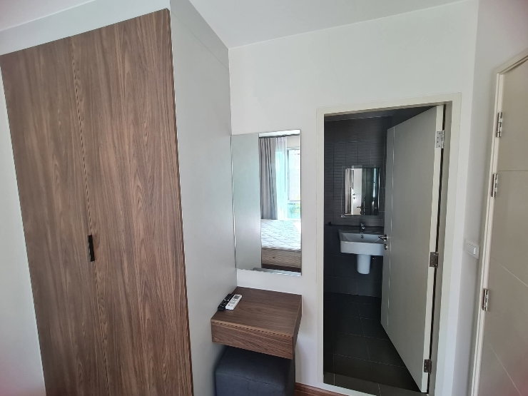 picture For rent 2 bed Ready to move in - 9/11