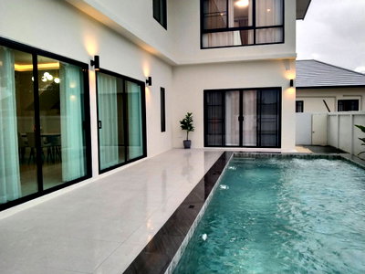 Houses for sale Nong Bua Market, Udon Thani : 🏡✨ Modern 2-Storey Pool Villa for Sale — Spacious, Private & Fully Furnished ✨🏡