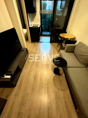 Condos for rent : 1 Bed Large Room City View Fully furnished New Condo Good Lacation Close To MRT Phra Ram 9  @ NUE District R9