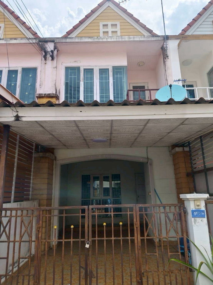 รูป 🏡✨ให้เช่า ทาวน์เฮาส์ 2 ชั้น หมู่บ้านอู่ทองเพลส 5 คูคต – ลำลูกกา ปทุมธานี ทำเลดี เดินทางสะดวก เข้าออกได้หลายเส้นทาง - รูปที่ 2/18