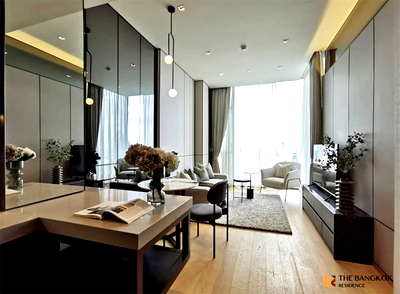 Condos for sale : Condo Near MRT to Save More Time 28 Chidlom near BTS Chit Lom