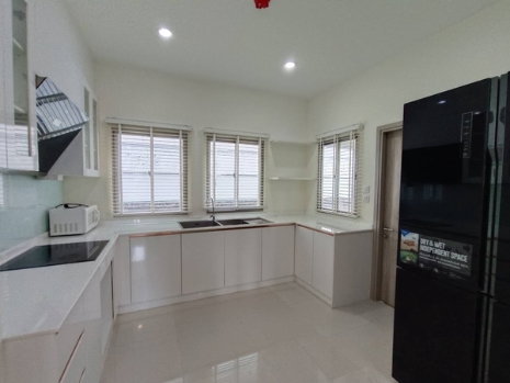 รูป ให้เช่าบ้านเดี่ยว The Palm บางนา-วงแหวน หลังมุม ซอยแรกส่วนตัว 5 นอน เฟอร์ครบ พร้อมเข้าอยู่ - รูปที่ 3/13