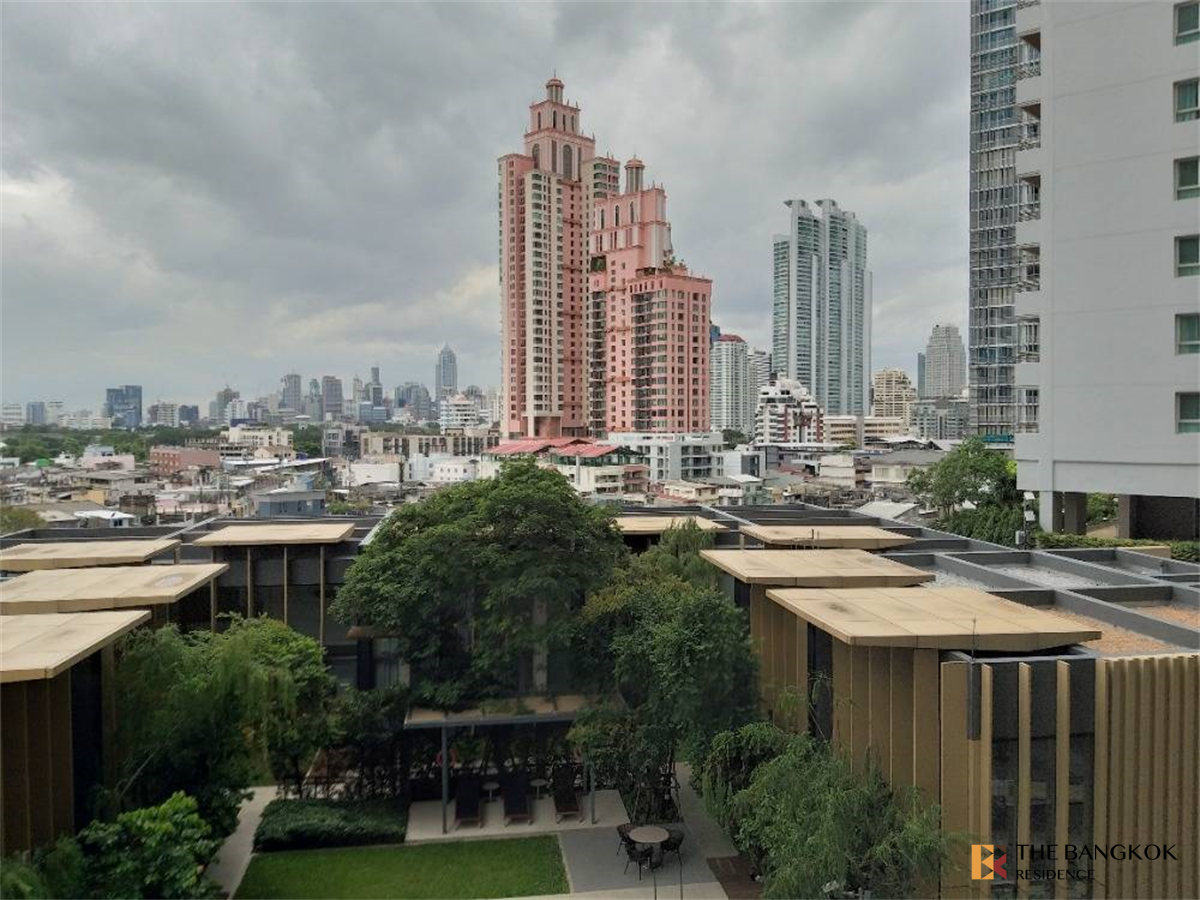 picture The Lumpini 24  Condo in High-potential, Central City Location - 8/10