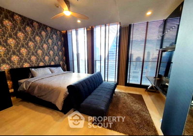 Condos for rent : 1-BR Condo at Noble Ploenchit near BTS Phloen Chit (ID 3176482)
