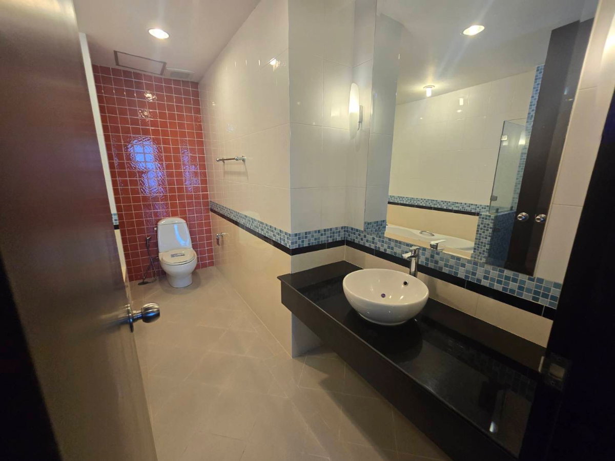 picture Condo for rent : The Master Centrium Asoke - Sukhumvit ((Bts Asok)) MK-02 line @livingbkk - 8/9