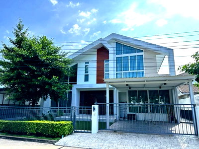 Houses for sale : For sale  Mantana-Pinklao rama5  / 10.9MB 