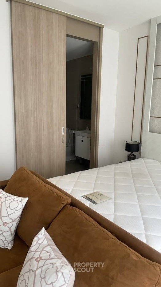 รูป ใกล้ BTS เพลินจิต 100 ม. | คอนโด 1 ห้องนอน Noble Ploenchit (ID 3180342) - รูปที่ 8/13