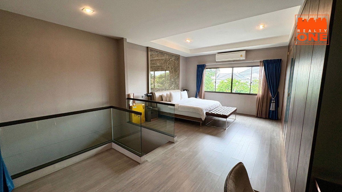 รูป บ้านเลียบทางด่วน เอกมัย รามอินทรา Landmark เอกมัย-รามอินทรา Modern Luxury Townhome ตกแต่งอย่างดี พร้อมอยู่ - รูปที่ 22/27