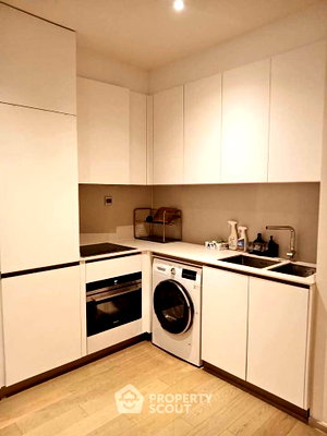 คอนโดให้เช่า : เลี้ยงสัตว์ได้ 2 ห้องนอน ที่ The Strand Thonglor ใกล้ BTS ทองหล่อ 100 ม. (ID 3174243)