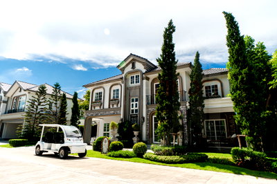 Condos for sale : Grandio Bangna km.5 4 bedrooms, for sale