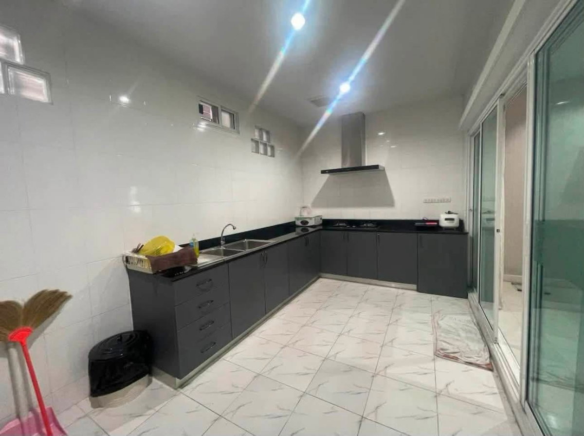 รูป 🏡✨ ปล่อยเช่า ทาวน์โฮม 3 ชั้น โครงการภณาสิริ เรสซิเดนท์ 3 ห้องนอน 3 ห้องน้ำ ทำเลศักยภาพ ติดถนนเกษตร–นวมินทร์ | - รูปที่ 7/13